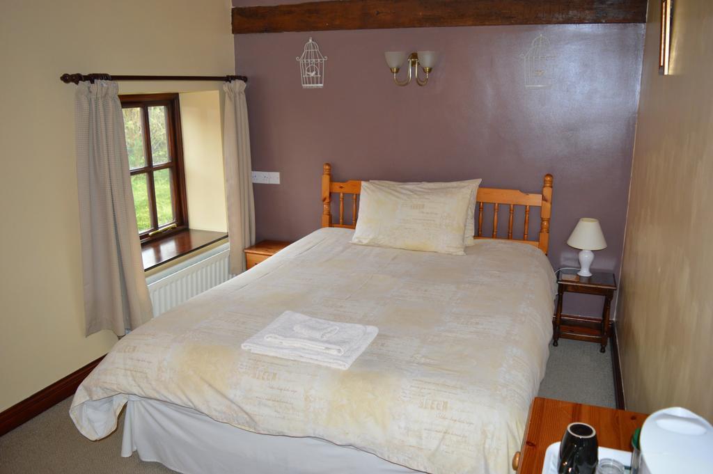 Hopley House Bed & Breakfast Middlewich Room photo
